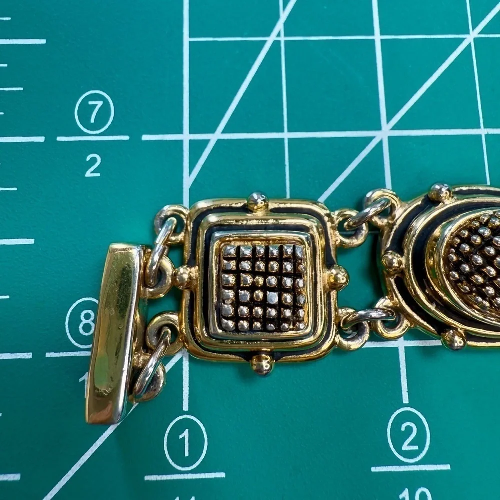 Vintage Gold and Pearl Bracelet‎
